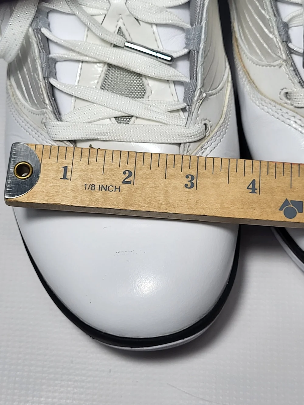 RARE 2009 Air Jordan White Metallic Silver Black Men’s Size 10.5 –343084 Jumpman